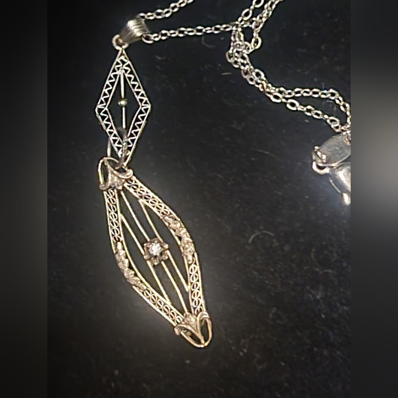 Vintage white gold diamond pendant